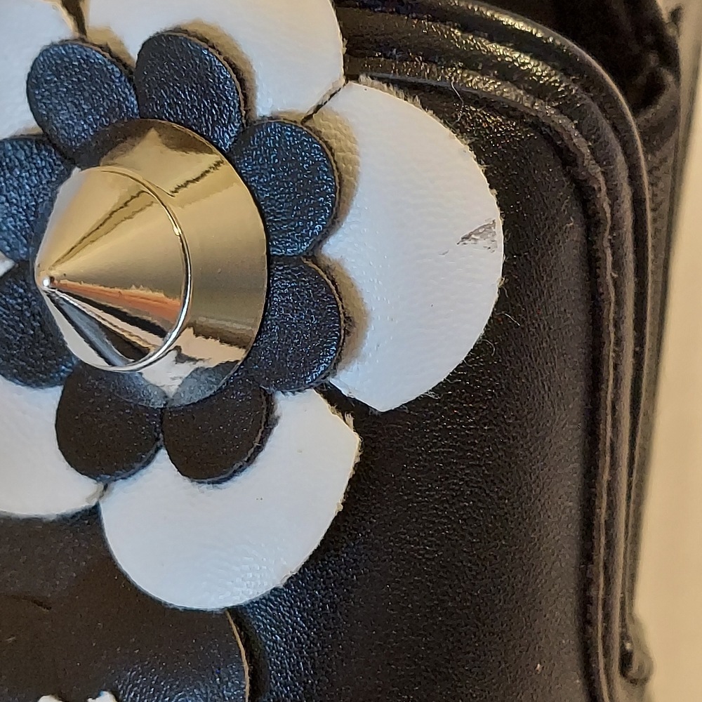 Black White Flower Embellished Slipon Sneakers - Picture 15 of 16